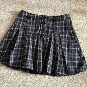 Urban romantics grey white pleated plaid skater skirt
